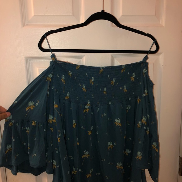 Free people off the shoulder shirt - Picture 4 of 4